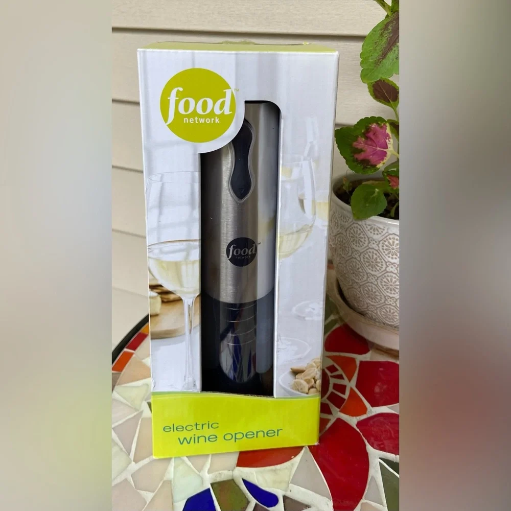 Food Network Silver and Black Electric Wine Opener w/Cutter & Electrical Charger